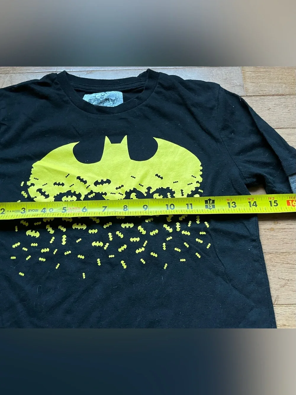 Kid’s Batman Long-Sleeve Tee